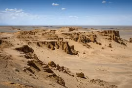 Đột nhập kho báu khổng lồ vô giá ở sa mạc lớn nhất châu Á 