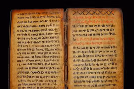 Giải mã bản thảo ma thuật cổ huyền bí nhất châu Phi 