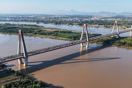 Hiện trạng cảnh quan sông Hồng dự kiến làm đại lộ tỉ USD