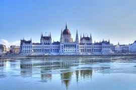 Chiêm ngưỡng kỳ quan kiến trúc có 1-0-2 của đất nước Hungary 