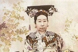  Từ Hy nắm trọn quyền lực nhưng cô độc suốt 40 năm