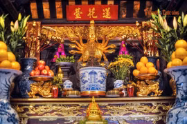 Chuyện ít biết về ngôi chùa cổ là biểu tượng thiêng của Hà Nội 