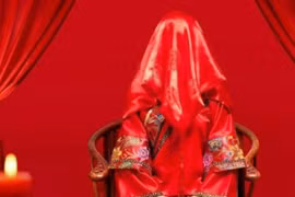 Tân hôn, cô dâu thắt cổ chết, Bao Công phá án sao?