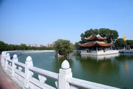 Thành tựu và hạn chế của vị vua trị vì lâu nhất sử Việt 