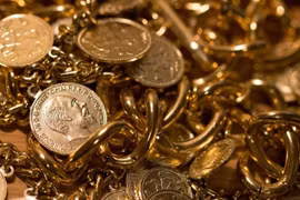 Đế quốc châu Âu suy vong vì cơn ác mộng vàng đầu độc thế nào?