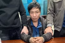 'Cất lưới' đối tượng trốn nã vẫn hành nghề mua bán ma túy