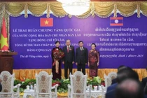 Trao Huân chương Vàng Quốc gia của nước CHDCND Lào tặng Tổng Bí thư Tô Lâm