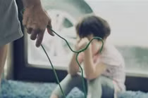 Người đàn ông ở Hà Tĩnh bị phạt 30 triệu đồng vì đánh con