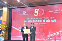 Chủ tịch VUSTA Phan Xuân Dũng dự Lễ kỷ niệm 50 năm thành lập Hội Khoa học Kinh tế Việt Nam