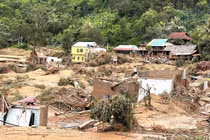 Ngân hàng Nhà nước yêu cầu giảm lãi vay, cơ cấu nợ cho người dân sau bão số 3