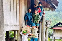 Di dời hàng chục hộ dân xã miền núi Nghệ An đến nơi an toàn