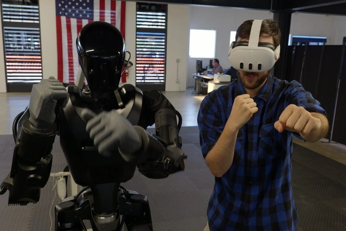 Startup tham vọng xây dựng quân đoàn 50.000 robot chiến đấu