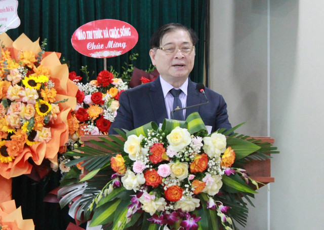 TSKH Phan Xuân Dũng, Bí thư Đảng ủy, Chủ tịch Liên hiệp Hội Việt Nam phát biểu tại buổi lễ. z6607277874512-fb5fc4b96a483019907d4525a280d3ae.jpg