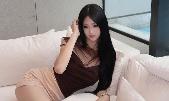 Trước khi trở thành VĐV bóng chuyền, Shirley Yu từng là thành viên của đội tuyển thi hùng biện Trung Quốc năm 2023.