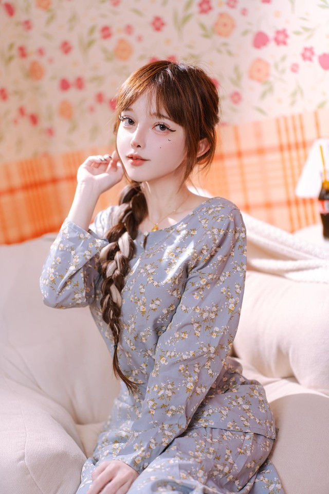 Nhiều netizen để lại bình luận với đại ý, Le Josette đã chứng minh được rằng cosplay không chỉ là việc tái hiện lại nhân vật mà còn là nghệ thuật thể hiện cái tôi và sự sáng tạo cá nhân.
