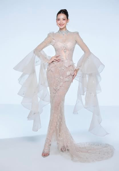 Sau khi lọt top 22 Miss Vietnam 2020, Bảo Ngọc chinh phục Miss World Vietnam 2022 với giải "Người đẹp thời trang" và vị trí á hậu 1.