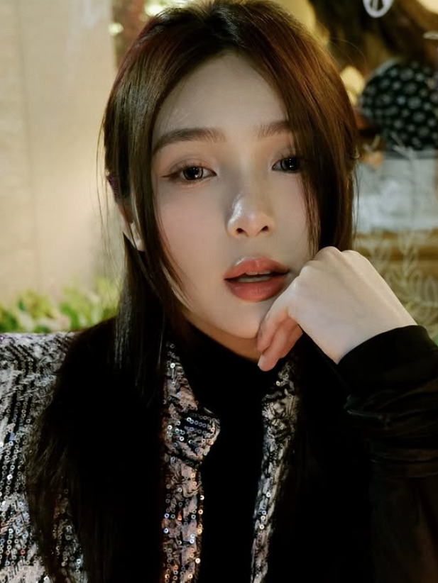Xuất hiện trong MixiDating cô nàng game thủ CS:GO Miên Trinh được fan nam ráo riết truy tìm "info".