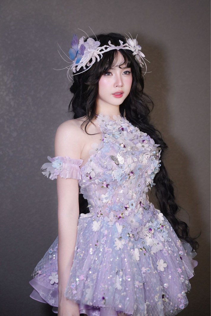Bộ ảnh mới của Mie chắc chắn sẽ là một trong những khoảnh khắc đáng nhớ trong sự nghiệp của cô và để lại ấn tượng sâu sắc trong lòng công chúng.