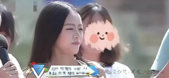 Mới đây, nữ MC này vừa khiến cộng đồng mạng "dậy sóng" khi chia sẻ hình ảnh quá khứ từ 10 năm trước. Tấm ảnh nhanh chóng lan truyền với tốc độ chóng mặt, đi kèm vô số lời bàn tán từ cộng đồng.