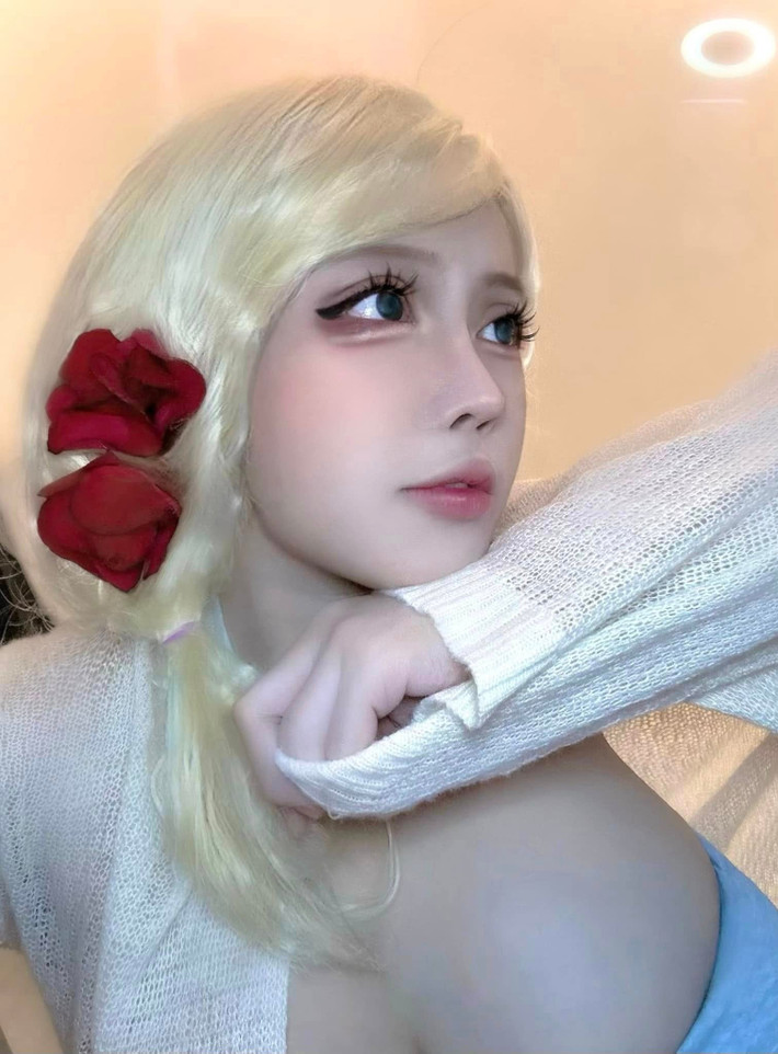 Trong làng nữ game thủ và streamer Việt, Pi Tiên là cái tên hiếm hoi vừa sở hữu kỹ năng chơi game tốt, vừa gây chú ý bởi vẻ ngoài cuốn hút.