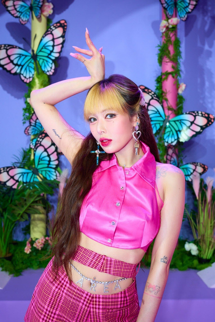 Phía đại diện khẳng định thân hình thay đổi là do HyunA tăng cân, không hề liên quan đến chuyện bầu bí.