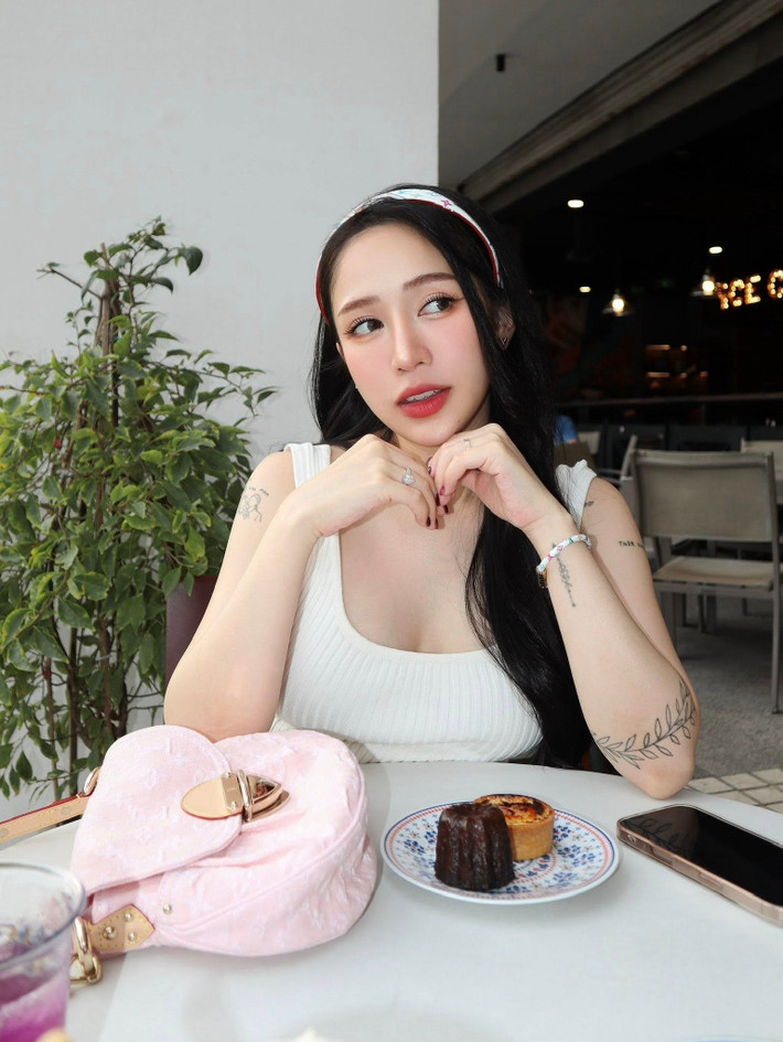 Joyce Phạm từng chia sẻ vợ chồng cô dự định dừng lại ở 3 bé, song Jayric đã đến như một món quà.