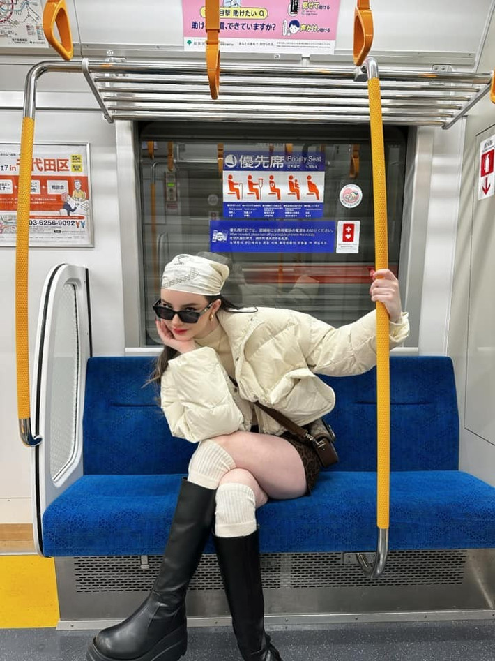 Jessie Vard thích các môn thể thao dưới nước đặc biệt là bơi lội. Đây là bộ môn vừa giúp vóc dáng đẹp vừa tốt cho sức khỏe.