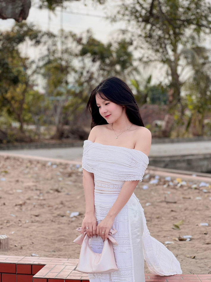 Với vóc dáng chuẩn chỉnh, có thời gian dài học tập và trau dồi, Ngọc Ánh đi theo nghề nghiệp có kỹ thuật đặc thù này với niềm say mê.