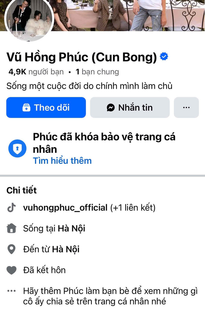 Cún Bông (Vũ Hồng Phúc) từng là hot girl Hà Thành một thời, nổi tiếng trên mạng xã hội với vẻ ngoài xinh đẹp, giàu có. Sau này, cô được mệnh danh là “hot mom Hà Thành” khi làm mẹ 7 con.