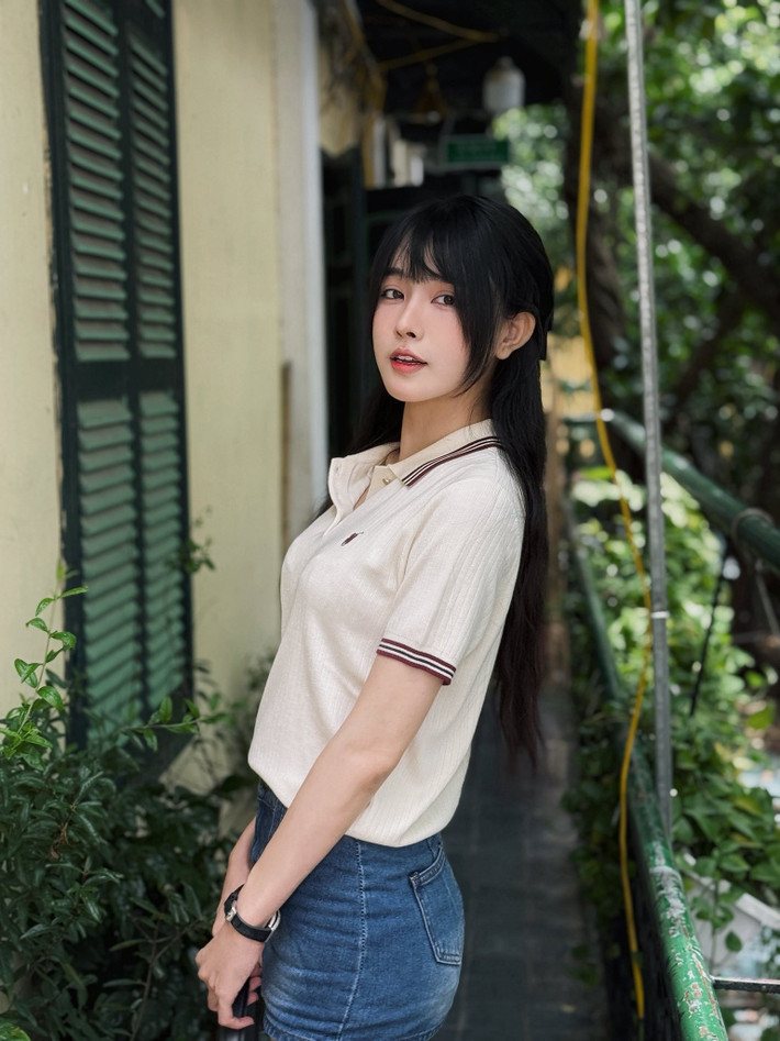 Bích Hạnh tự đánh giá ngày trước, các đường nét trên gương mặt bản thân đã khá hài hòa, ưa nhìn, phần sống mũi cũng cao tự nhiên. Tuy nhiên, cô không không ưng ý phần đầu mũi khoằm nên quyết định chỉnh sửa chi tiết này.