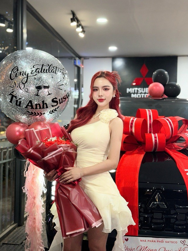 Tú Anh Susu còn là caster cho bộ môn như Liên Quân, PUBG. Hiện tại, cô được biết đến như một KOL, TikToker, MC Esports,...
