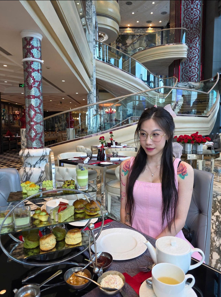Cộng đồng mạng gần đây đang được dịp trầm trồ trước màn tái xuất đầy ngoạn mục của nữ streamer quen thuộc Alicia Meow.