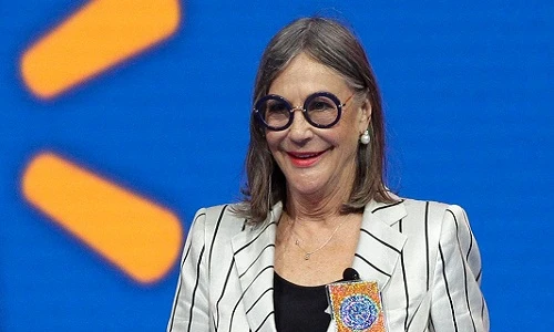 Chân dung nữ tỷ phú giàu nhất thế giới vừa lộ diện