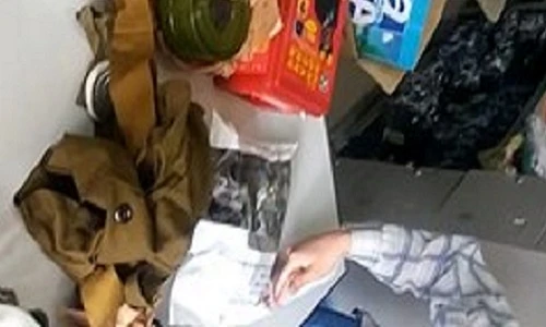 Chuyện khó tin sau những chiếc mặt nạ chống khói không nguồn gốc