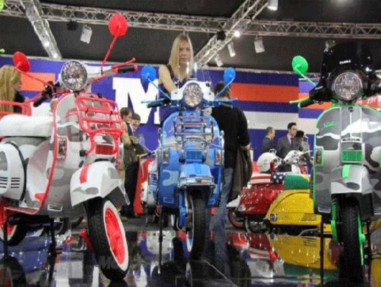 Ngắm dàn vespa độc nhất lịch sử