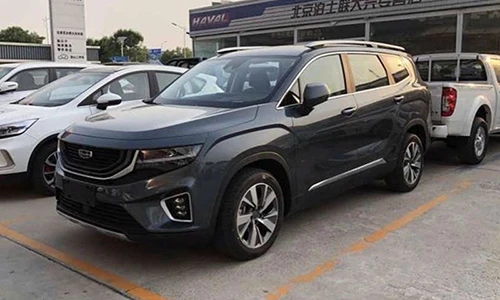 Vừa ra mắt, Geely VX11 đã dính nghi án "nhái" Cadillac XT6