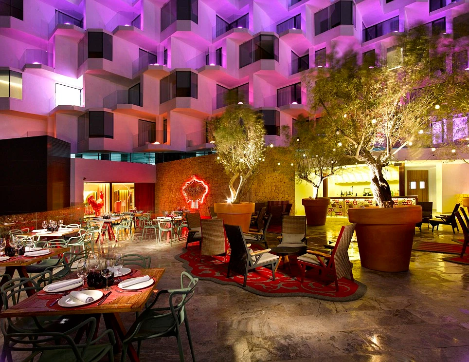 Nhà hàng đắt nhất thế giới có gì độc?