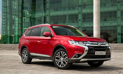 Tiếp tục triệu hồi xe Mitsubishi Outlander "dính lỗi" tại Việt Nam