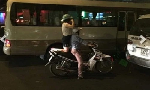 Phát hoảng với những tư thế tham gia giao thông bá đạo