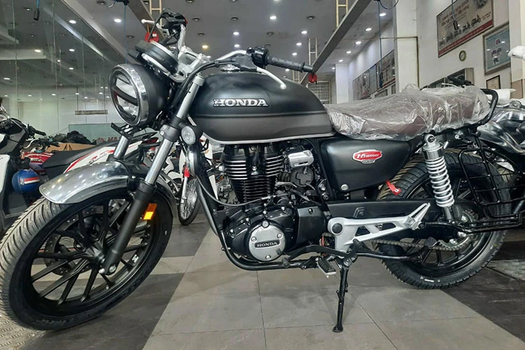 Cận cảnh Honda CB350 H'ness gần 200 triệu tại Sài Gòn