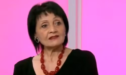 Bí quyết xóa nhăn khiến cụ bà U80 trẻ hơn 30 tuổi