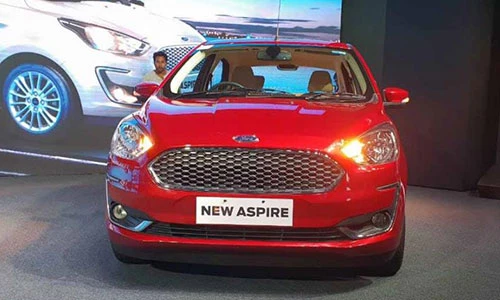 “Soi” sedan siêu rẻ Ford Aspire mới chỉ từ 175 triệu
