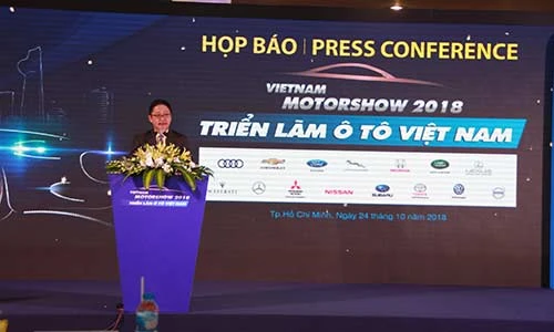 Khai màn triển lãm ôtô lớn nhất Việt Nam - VMS 2018