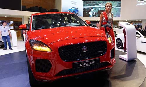 Cận cảnh Jaguar E-Peace "chốt giá" từ 2,9 tỷ tại Việt Nam