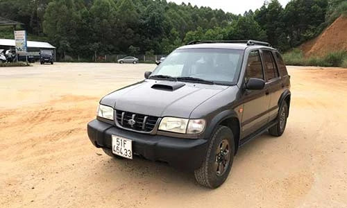 Cận cảnh Kia Sportage 2000 “hàng hiếm” chỉ 200 triệu