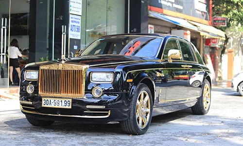 “Soi” Rolls-Royce Phantom rồng vàng, 35 tỷ tại Hải Phòng