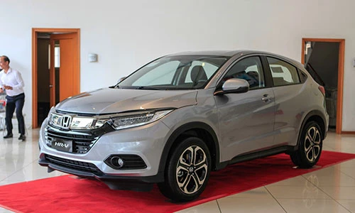 Honda HR-V "giá chát" tặng kèm phụ kiện cho khách Việt 