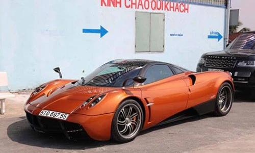 Siêu xe Pagani Huayra 80 tỷ đồng của Minh Nhựa ra biển số