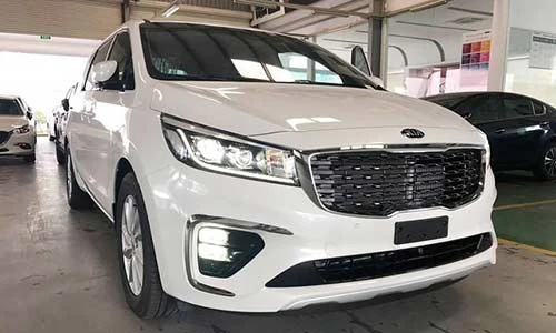 Cận cảnh Kia Grand Sedona 2019 giá 1,2 tỷ tại Việt Nam?