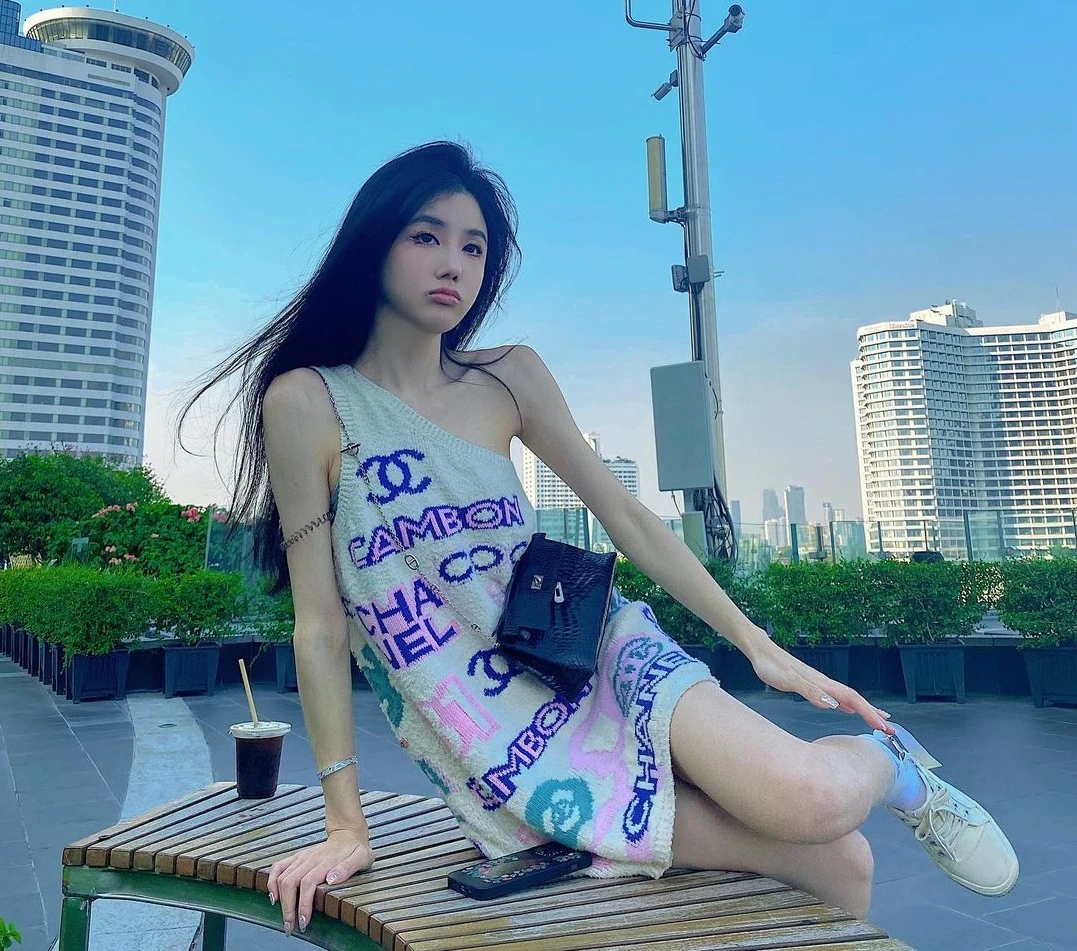 Nàng tiểu thư xứ Trung lộ cuộc sống ai cũng phải ước